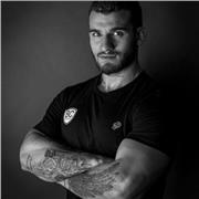 Diplôme d’un deust des métier dès la forme , pratiquant de judo depuis 22 ans de mma depuis 4 ans de crossfit depuis 3 ans